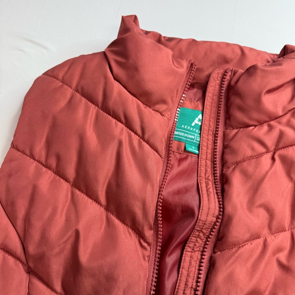Aeropostale Rust Quilted Vest - Picture 2 of 8